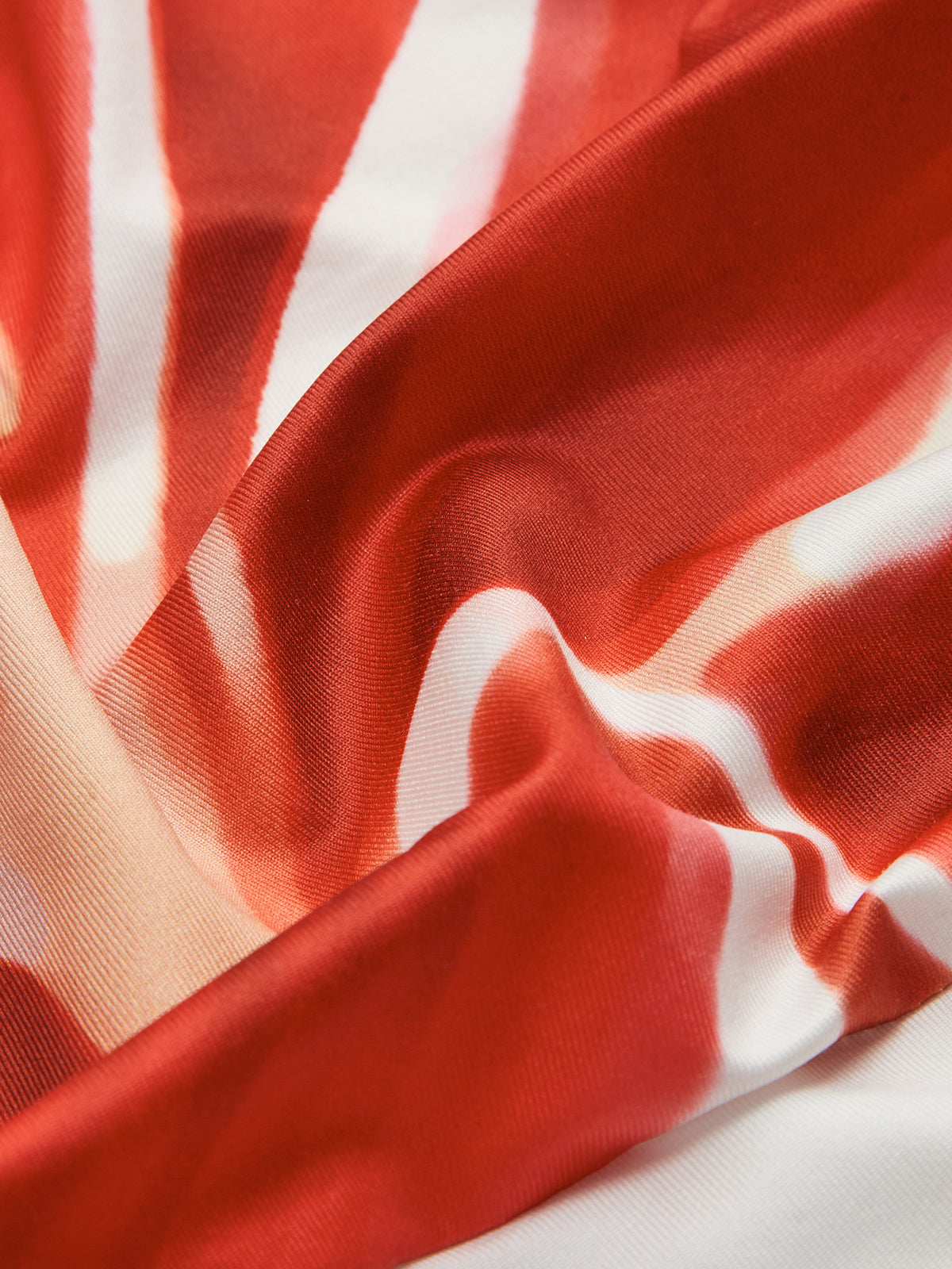 Stor Rød Blomst Kjole